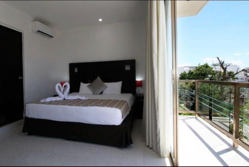Отель Ocean Front Boutique Плая-дель-Кармен Экстерьер фото